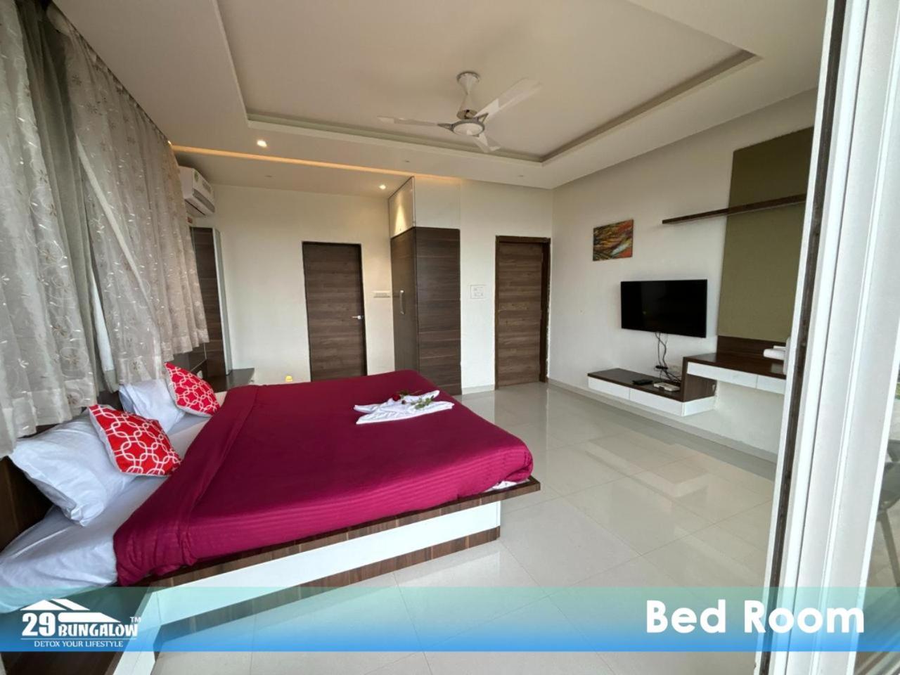 Highfield Boutique Villa By 29 Bungalow Mahabaleshwar Exterior photo